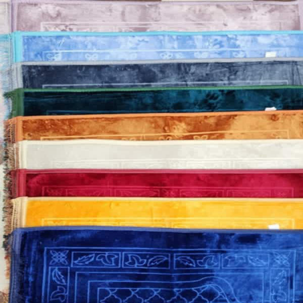 سجادة الصلاة الطبية - راحة تامة ودعم مثالي للركبتين